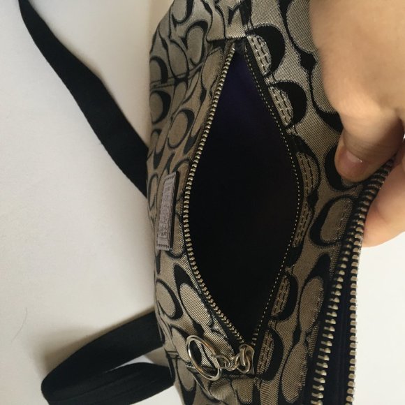 Coach Shoulder Crossbody Bag - Picture 4 of 6